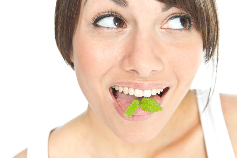 Problems with Bad Breath? Top 5 Secrets for Fresh Breath