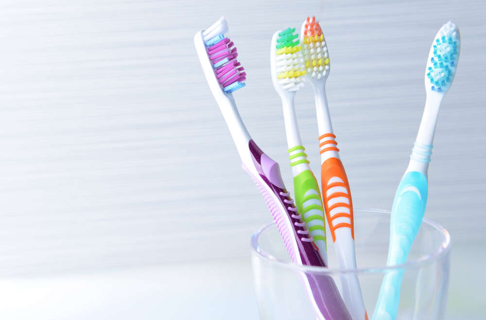 Dental Tips: Choosing A Style of Toothbrush