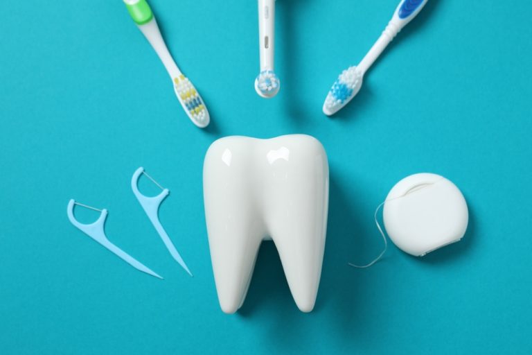 How-To Guide: Proper Brushing and Flossing Techniques for All Ages