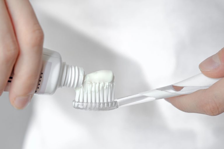 How to Build a Pro-Level Oral Care Routine With Tips From a Yorkville Dentist