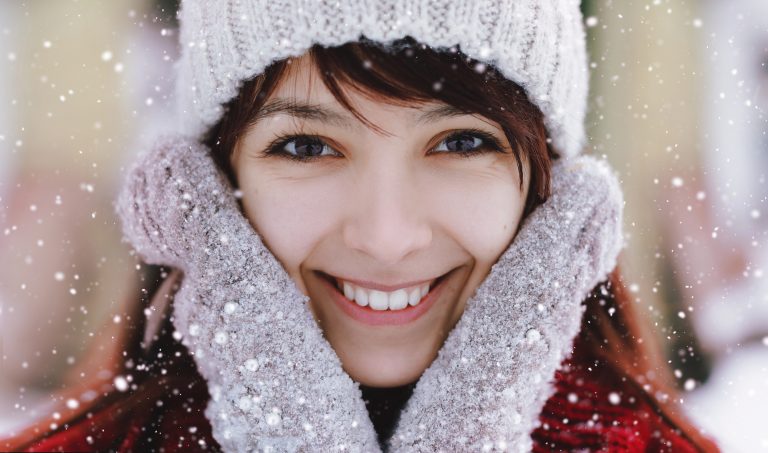 Winter Sensitivity: How a Yorkville Dentist Helps with Cold-Weather Tooth Pain