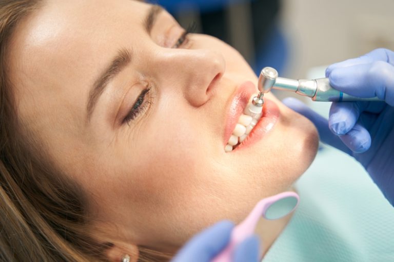 What Really Happens During Scaling and Root Planing: A Closer Look at Deep Dental Hygiene