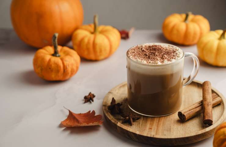 A Waterloo Dentist’s Guide to Managing Sensitivity During Fall Treat Season